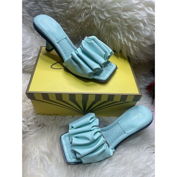 Sam Edelman Circus New‎ York NIB Teal Slip on Sandals With 3 in Heel MSRP $199 - Picture 1 of 3